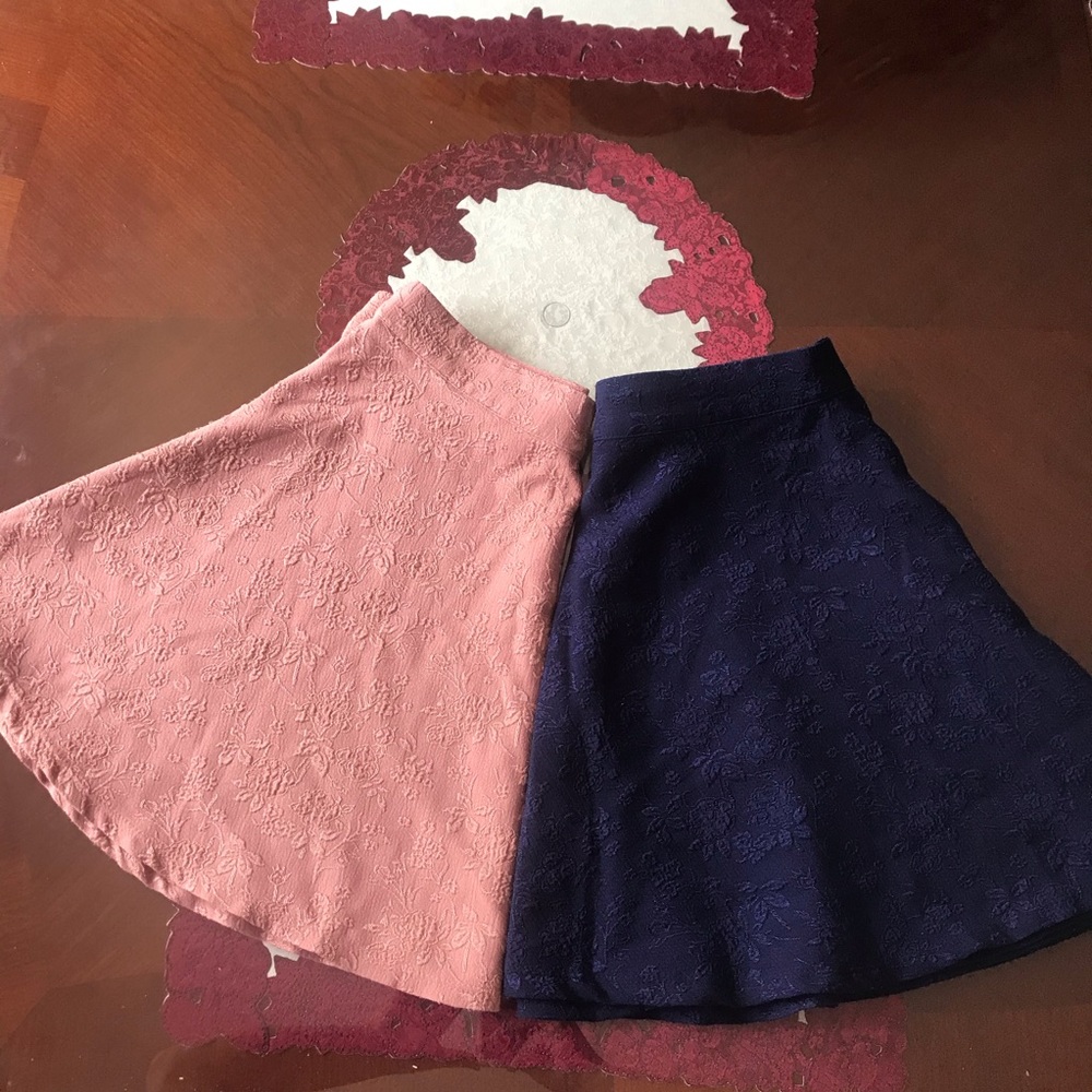 Pack of 2 lace design circle skirt